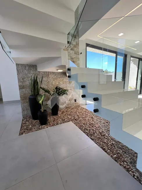 Sobrado com 3 quartos à venda, 244m2 em Vila Industrial, Toledo - PR - imagem 5 Foto 5 de Sobrado com 3 quartos à venda, 244m2 em Vila Industrial, Toledo - PR