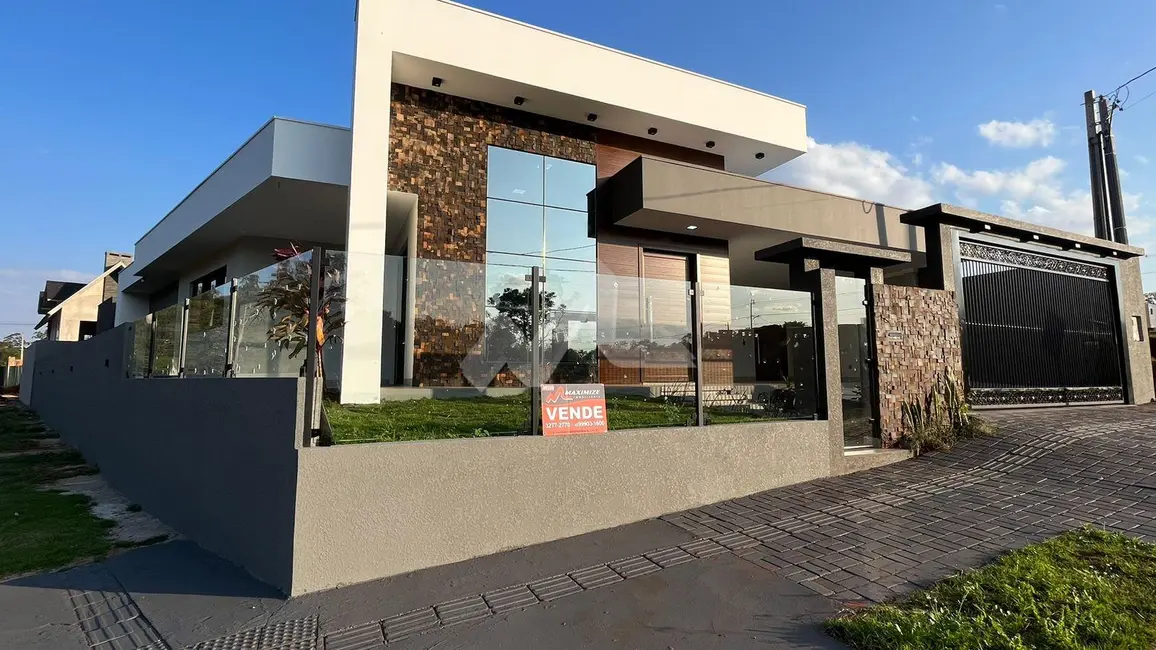 Casa com 3 quartos à venda, 306m2 em Vila Industrial, Toledo - PR - imagem 5 Foto 5 de Casa com 3 quartos à venda, 306m2 em Vila Industrial, Toledo - PR