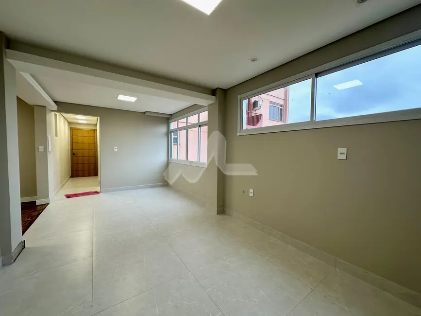 Apartamento com 2 quartos à venda, 153m2 em Centro, Toledo - PR - imagem 9 Foto 9 de Apartamento com 2 quartos à venda, 153m2 em Centro, Toledo - PR