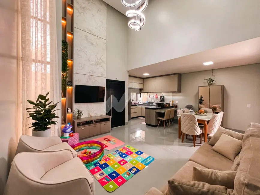 Casa com 2 quartos à venda, 135m2 em Jardim Gisela, Toledo - PR - imagem 1 Foto 1 de Casa com 2 quartos à venda, 135m2 em Jardim Gisela, Toledo - PR