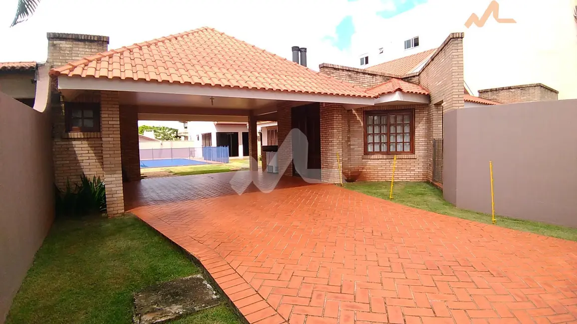 Casa com 2 quartos à venda, 238m2 em Jardim La Salle, Toledo - PR - imagem 4 Foto 4 de Casa com 2 quartos à venda, 238m2 em Jardim La Salle, Toledo - PR