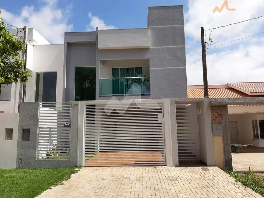 Sobrado com 2 quartos à venda, 219m2 em Jardim Gisela, Toledo - PR - imagem 3 Foto 3 de Sobrado com 2 quartos à venda, 219m2 em Jardim Gisela, Toledo - PR