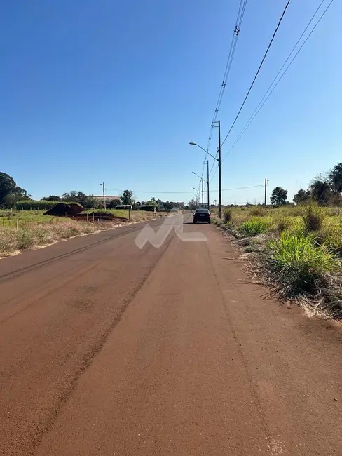 Foto 3 de Terreno / Lote à venda, 600m2 em Tocantins, Toledo - PR
