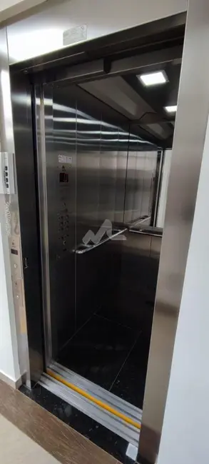 Apartamento com 2 quartos à venda, 107m2 em Centro, Toledo - PR - imagem 8 Foto 8 de Apartamento com 2 quartos à venda, 107m2 em Centro, Toledo - PR