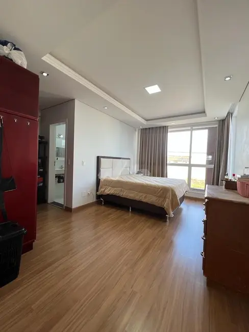 Sobrado com 3 quartos à venda, 226m2 em Jardim Gisela, Toledo - PR - imagem 7 Foto 7 de Sobrado com 3 quartos à venda, 226m2 em Jardim Gisela, Toledo - PR