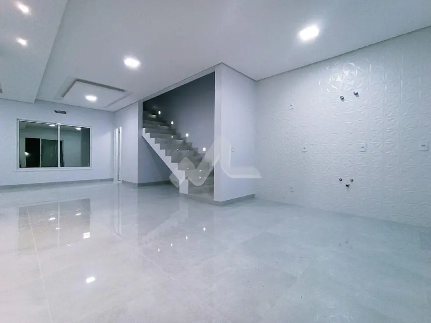 Foto 5 de Sobrado com 3 quartos à venda, 175m2 em Jardim Concórdia, Toledo - PR