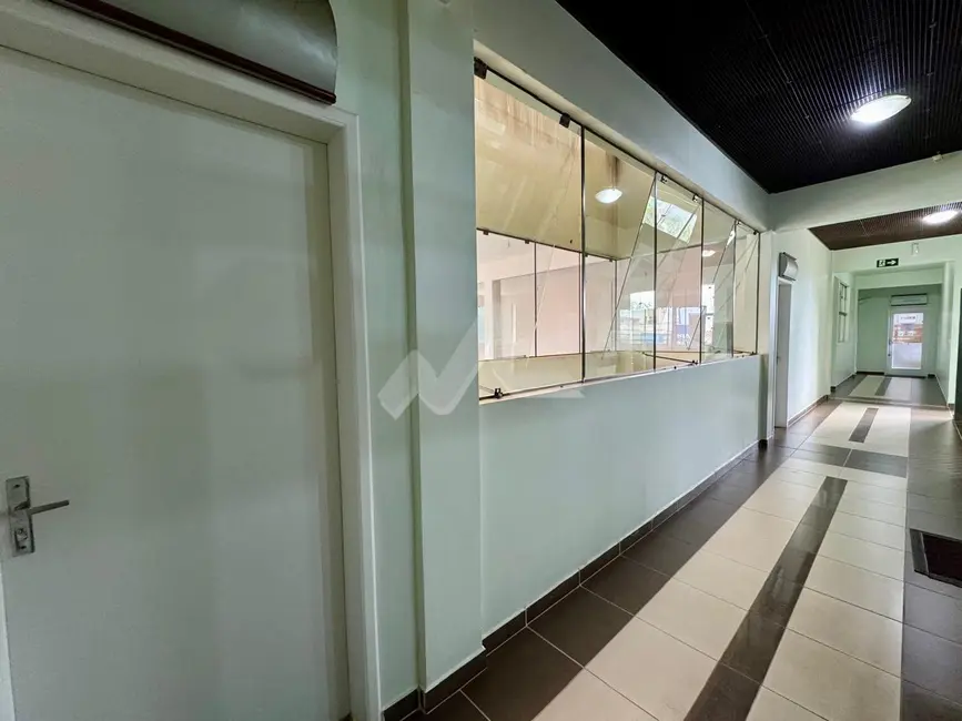 Sala Comercial para alugar, 149m2 em Centro, Toledo - PR - imagem 6 Foto 6 de Sala Comercial para alugar, 149m2 em Centro, Toledo - PR