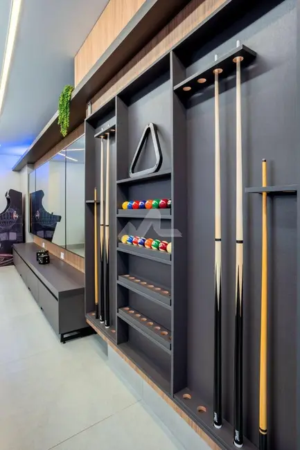 Foto 9 de Apartamento com 3 quartos à venda, 210m2 em Assis Chateaubriand - PR