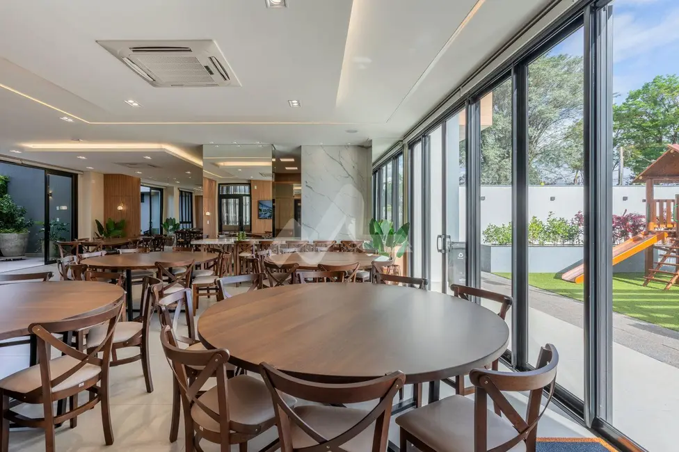 Foto 4 de Apartamento com 3 quartos à venda, 210m2 em Assis Chateaubriand - PR