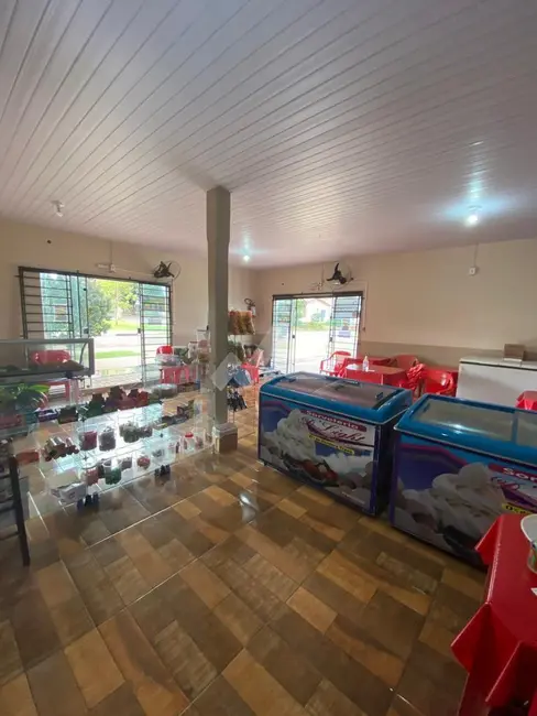 Sala Comercial com 4 quartos à venda, 146m2 em Toledo - PR - imagem 4 Foto 4 de Sala Comercial com 4 quartos à venda, 146m2 em Toledo - PR