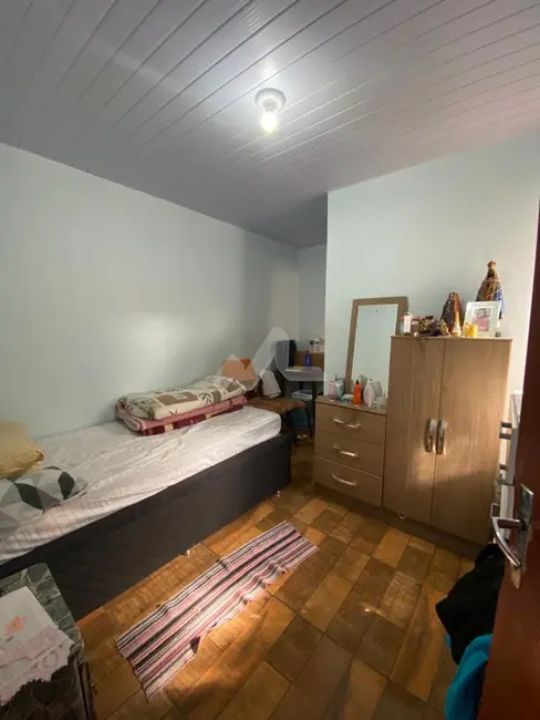 Sala Comercial com 4 quartos à venda, 146m2 em Toledo - PR - imagem 8 Foto 8 de Sala Comercial com 4 quartos à venda, 146m2 em Toledo - PR