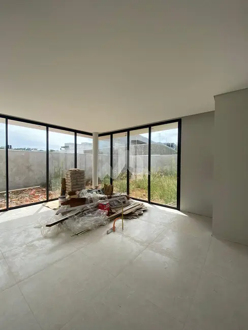 Casa com 3 quartos à venda, 160m2 em Vila Industrial, Toledo - PR - imagem 5 Foto 5 de Casa com 3 quartos à venda, 160m2 em Vila Industrial, Toledo - PR