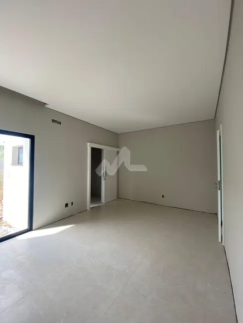 Casa com 3 quartos à venda, 160m2 em Vila Industrial, Toledo - PR - imagem 4 Foto 4 de Casa com 3 quartos à venda, 160m2 em Vila Industrial, Toledo - PR