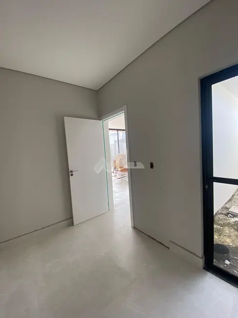 Casa com 3 quartos à venda, 160m2 em Vila Industrial, Toledo - PR - imagem 6 Foto 6 de Casa com 3 quartos à venda, 160m2 em Vila Industrial, Toledo - PR