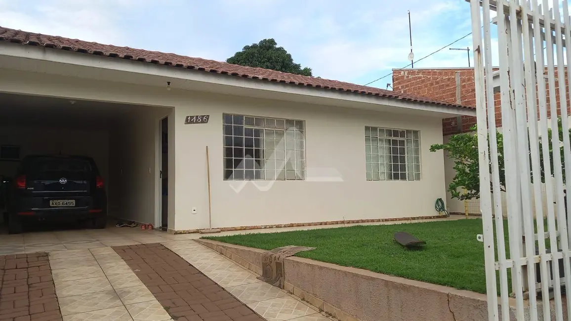 Foto 1 de Casa com 3 quartos à venda, 140m2 em Jardim Europa, Toledo - PR