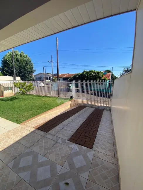 Foto 4 de Casa com 3 quartos à venda, 140m2 em Jardim Europa, Toledo - PR