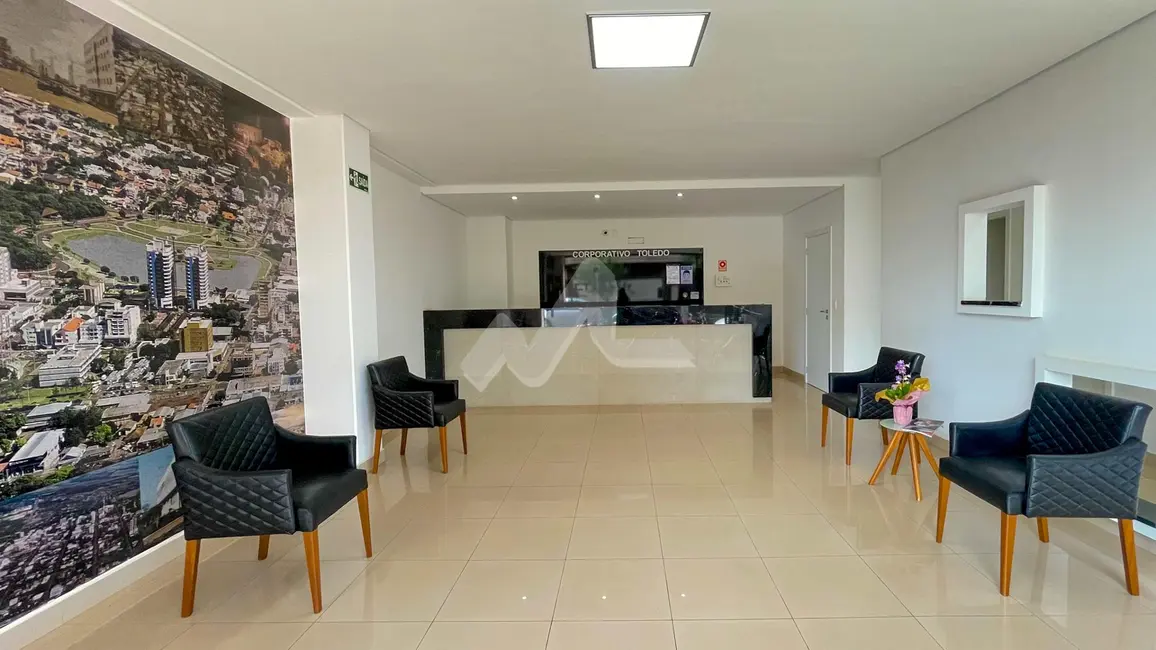 Sala Comercial à venda e para alugar, 53m2 em Centro, Toledo - PR - imagem 3 Foto 3 de Sala Comercial à venda e para alugar, 53m2 em Centro, Toledo - PR