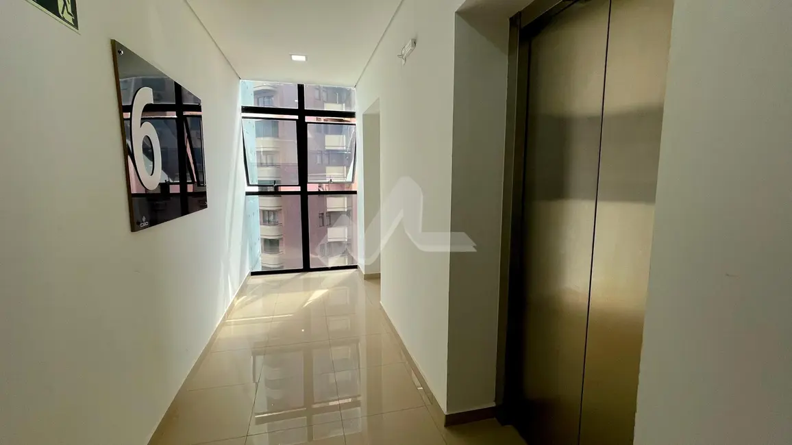 Sala Comercial à venda e para alugar, 53m2 em Centro, Toledo - PR - imagem 5 Foto 5 de Sala Comercial à venda e para alugar, 53m2 em Centro, Toledo - PR