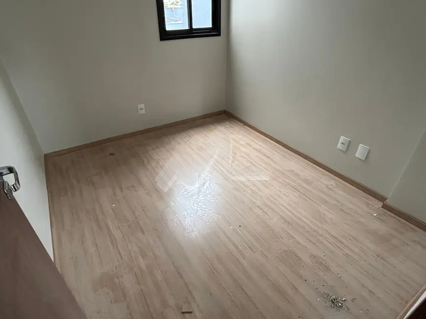 Apartamento com 2 quartos à venda, 62m2 em Jardim La Salle, Toledo - PR - imagem 9 Foto 9 de Apartamento com 2 quartos à venda, 62m2 em Jardim La Salle, Toledo - PR