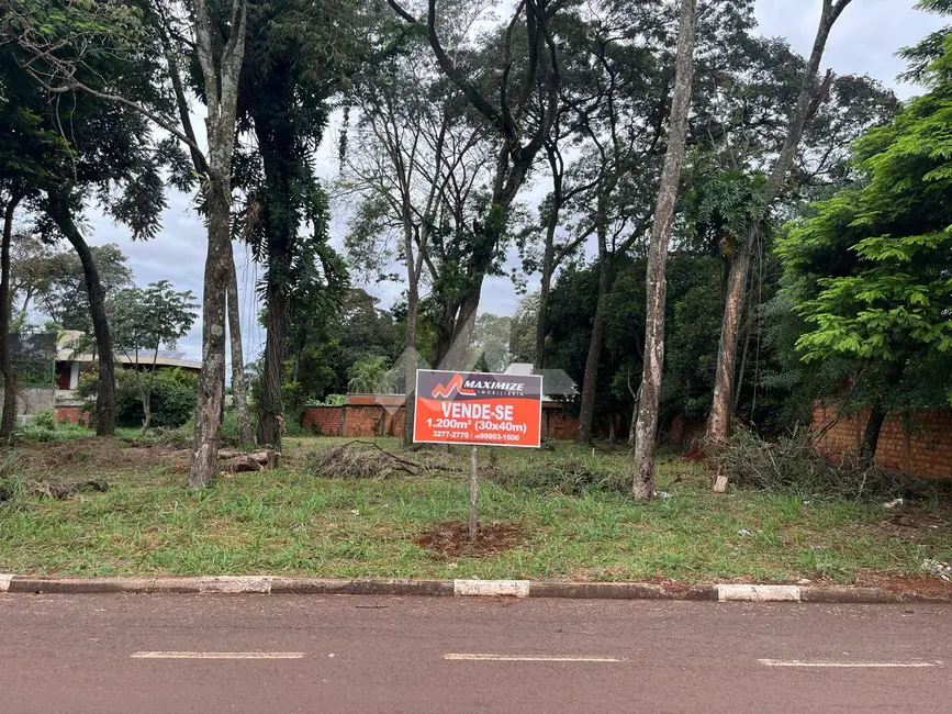 Foto 2 de Terreno / Lote à venda, 1200m2 em Jardim La Salle, Toledo - PR