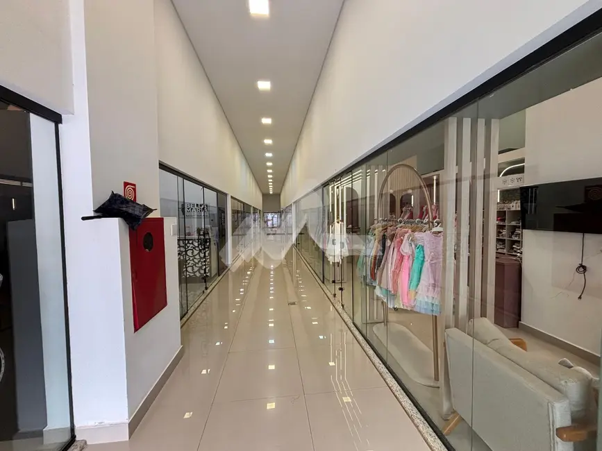 Foto 6 de Sala Comercial para alugar, 62m2 em Centro, Toledo - PR