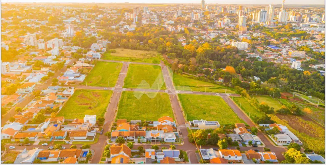 Foto 1 de Terreno / Lote à venda em Jardim Pancera, Toledo - PR