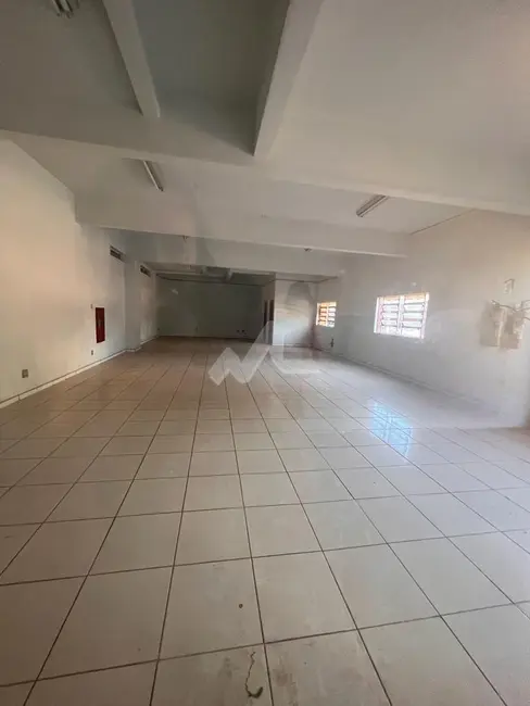 Foto 2 de Sala Comercial para alugar, 140m2 em Centro, Toledo - PR