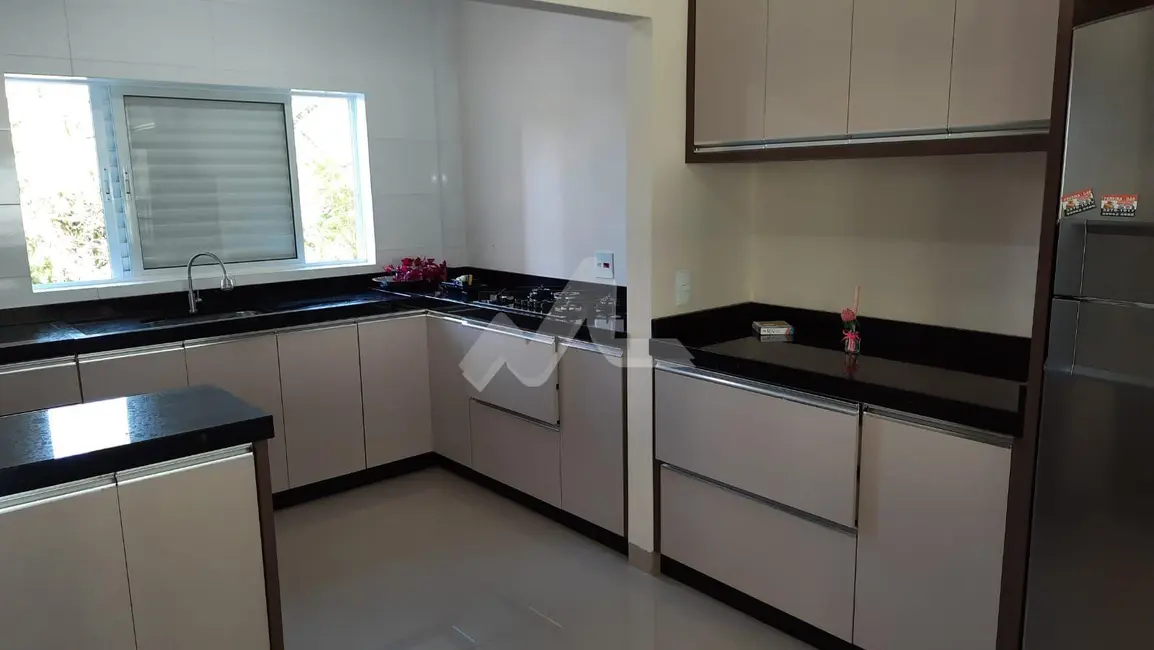 Apartamento com 3 quartos à venda, 164m2 em Jardim Concórdia, Toledo - PR - imagem 5 Foto 5 de Apartamento com 3 quartos à venda, 164m2 em Jardim Concórdia, Toledo - PR