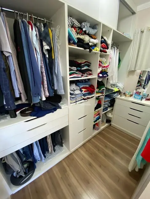 Casa com 1 quarto à venda, 185m2 em Jardim Pancera, Toledo - PR - imagem 7 Foto 7 de Casa com 1 quarto à venda, 185m2 em Jardim Pancera, Toledo - PR