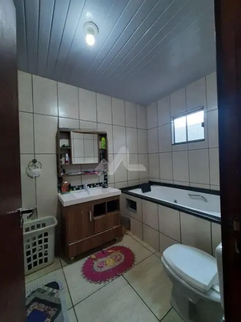 Casa com 3 quartos à venda, 170m2 em Jardim Pancera, Toledo - PR - imagem 7 Foto 7 de Casa com 3 quartos à venda, 170m2 em Jardim Pancera, Toledo - PR
