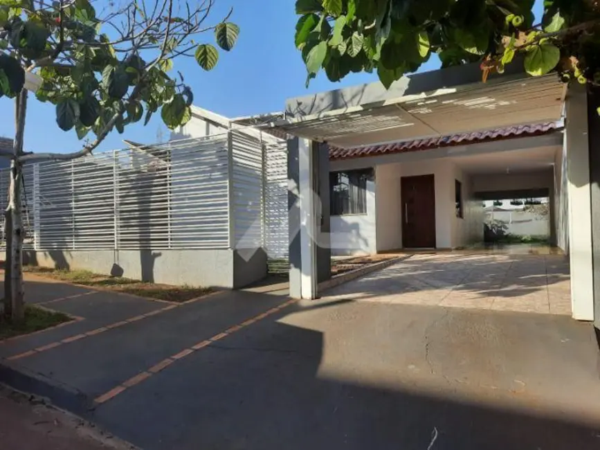 Casa com 3 quartos à venda, 170m2 em Jardim Pancera, Toledo - PR - imagem 1 Foto 1 de Casa com 3 quartos à venda, 170m2 em Jardim Pancera, Toledo - PR