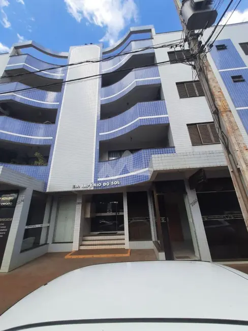 Foto 2 de Apartamento com 2 quartos à venda, 183m2 em Centro, Toledo - PR