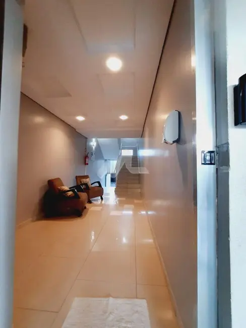 Apartamento com 3 quartos à venda, 151m2 em Vila Industrial, Toledo - PR - imagem 3 Foto 3 de Apartamento com 3 quartos à venda, 151m2 em Vila Industrial, Toledo - PR