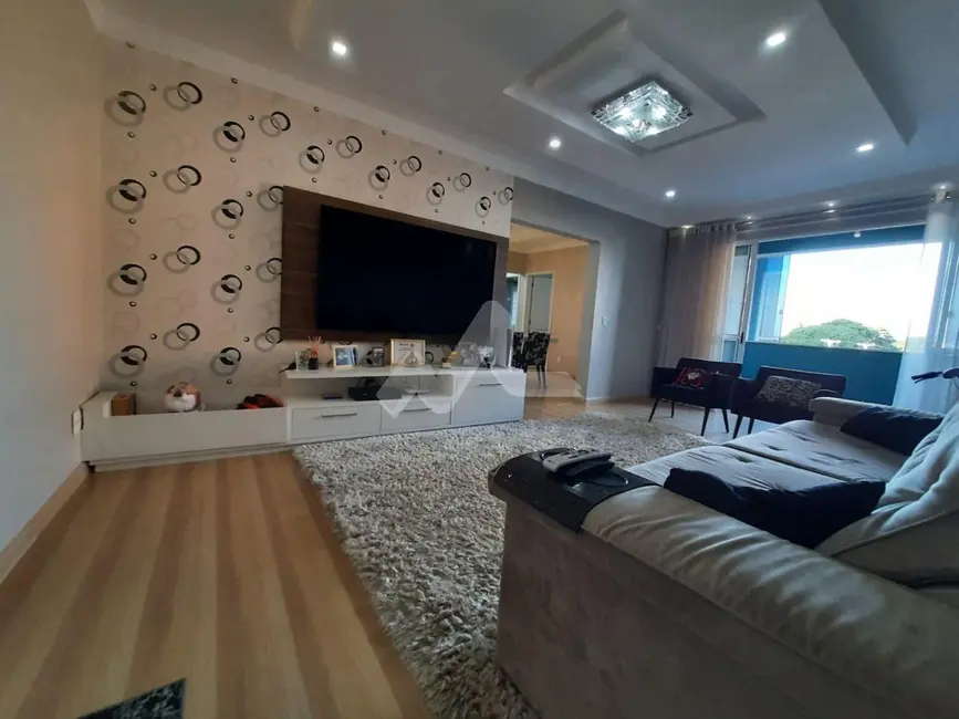 Apartamento com 3 quartos à venda, 151m2 em Vila Industrial, Toledo - PR - imagem 5 Foto 5 de Apartamento com 3 quartos à venda, 151m2 em Vila Industrial, Toledo - PR