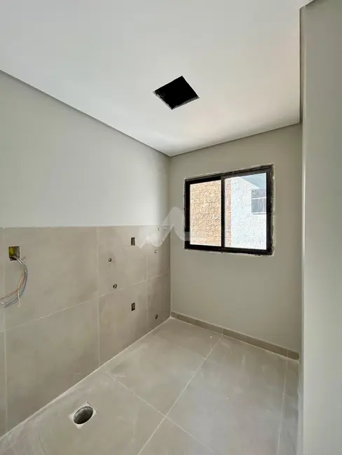 Apartamento com 3 quartos à venda, 174m2 em Centro, Toledo - PR - imagem 6 Foto 6 de Apartamento com 3 quartos à venda, 174m2 em Centro, Toledo - PR