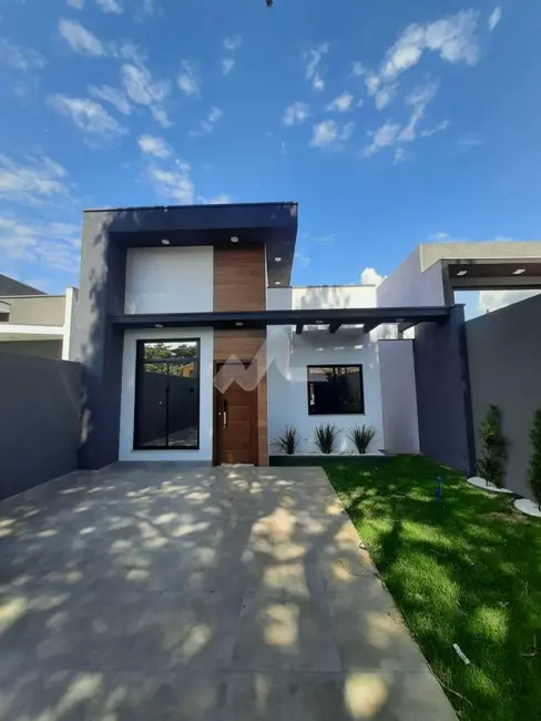 Foto 1 de Sobrado com 2 quartos à venda, 120m2 em Jardim Parizzotto, Toledo - PR