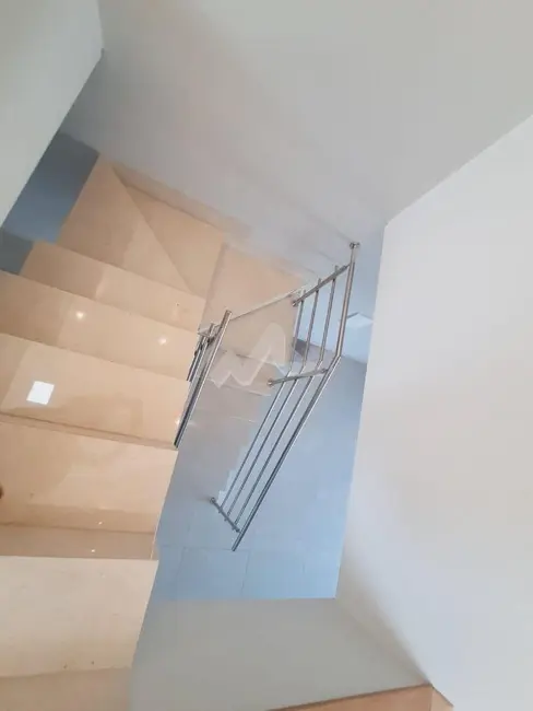 Sobrado com 2 quartos à venda, 120m2 em Jardim Parizzotto, Toledo - PR - imagem 6 Foto 6 de Sobrado com 2 quartos à venda, 120m2 em Jardim Parizzotto, Toledo - PR