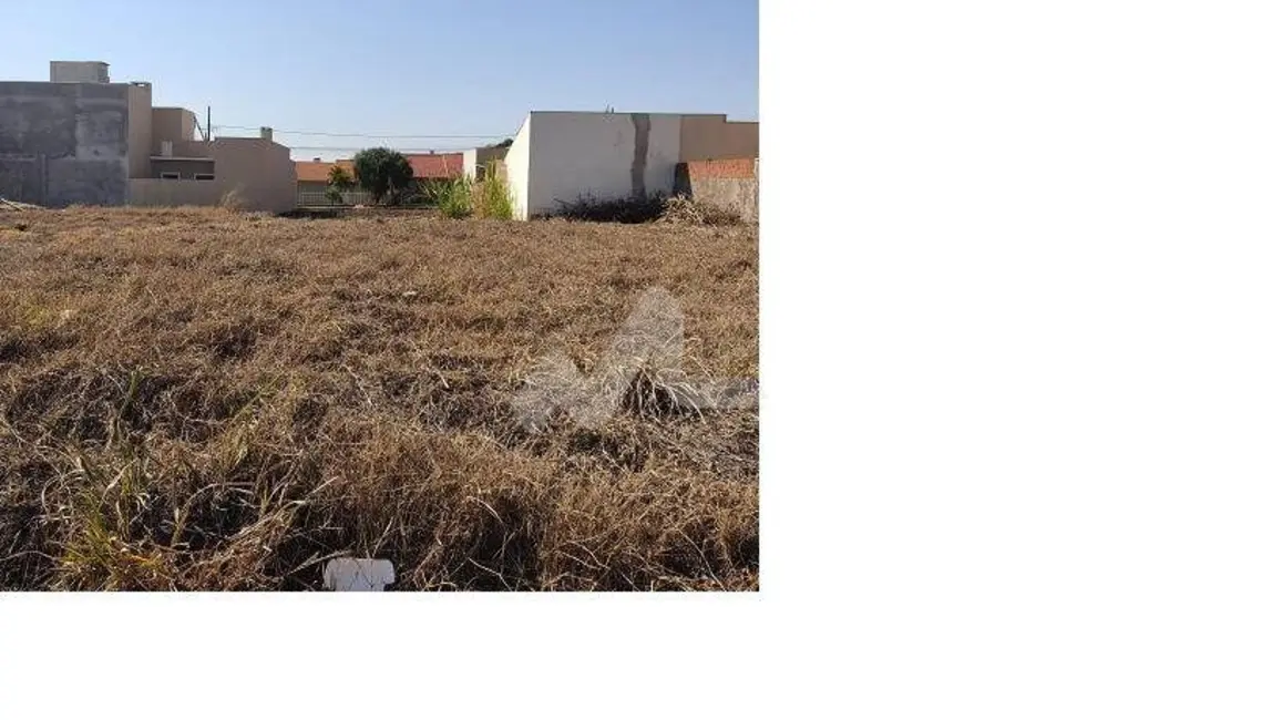 Foto 1 de Terreno / Lote à venda, 404m2 em Jardim Gisela, Toledo - PR