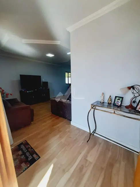 Foto 2 de Sobrado com 3 quartos à venda, 288m2 em Jardim Gisela, Toledo - PR