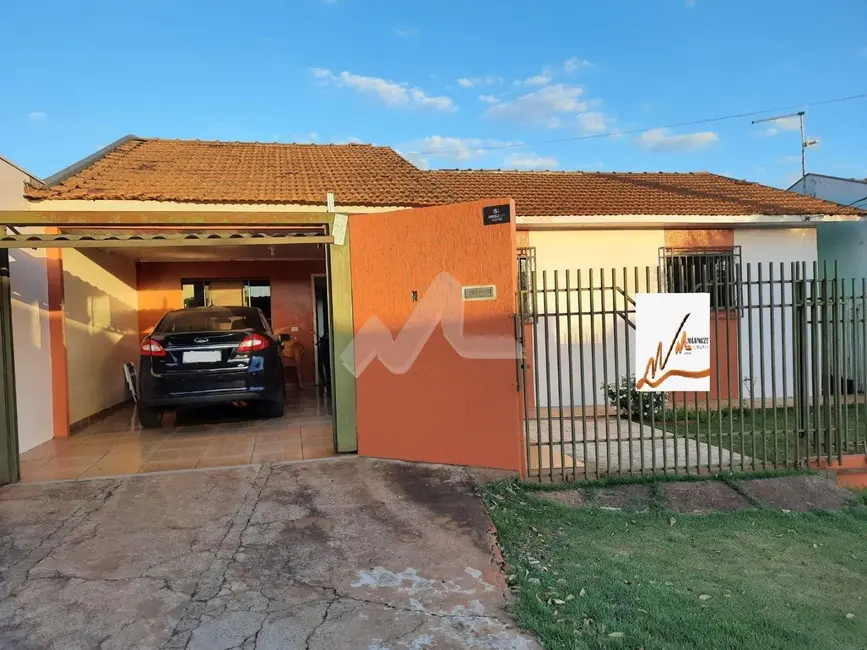 Casa com 3 quartos à venda, 96m2 em São Francisco, Toledo - PR - imagem 1 Foto 1 de Casa com 3 quartos à venda, 96m2 em São Francisco, Toledo - PR