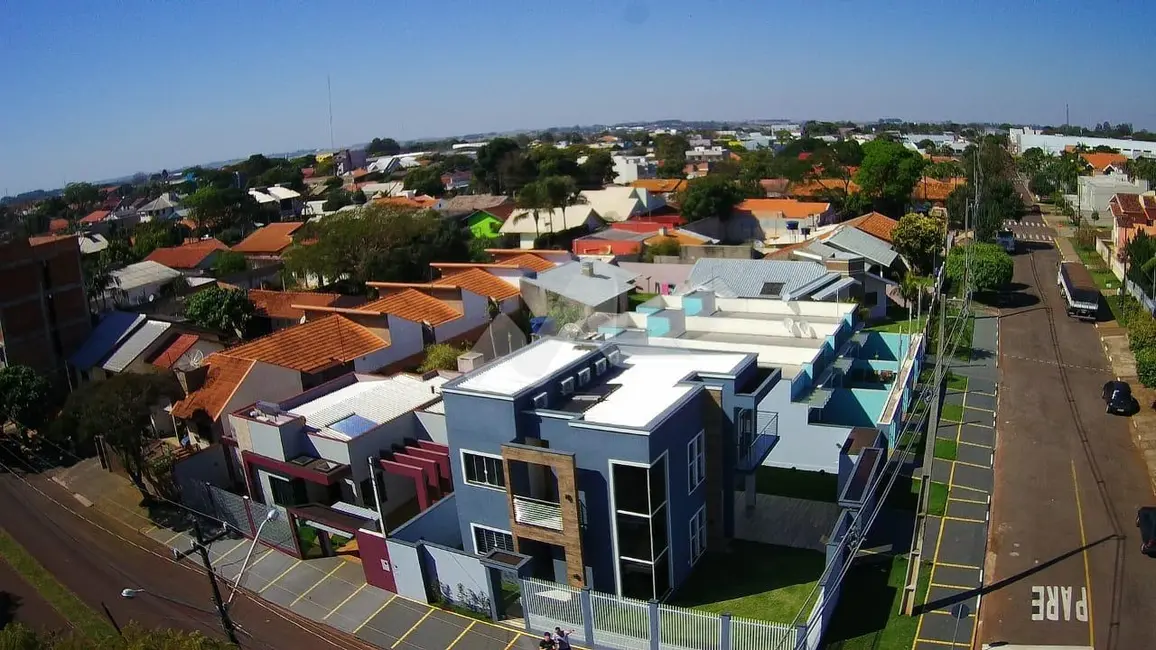 Sobrado com 3 quartos à venda, 148m2 em Jardim Porto Alegre, Toledo - PR - imagem 3 Foto 3 de Sobrado com 3 quartos à venda, 148m2 em Jardim Porto Alegre, Toledo - PR