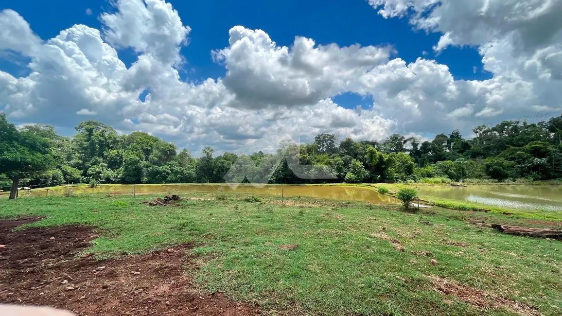 Foto 13 de Chácara à venda, 48m2 em Toledo - PR