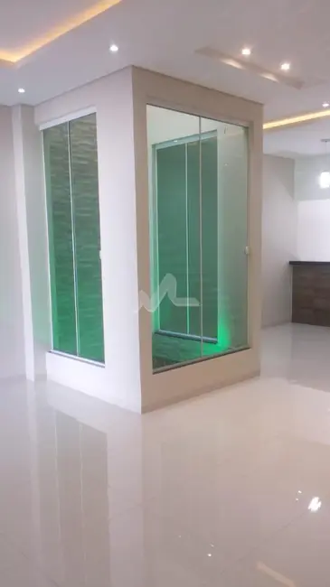 Sobrado com 2 quartos à venda, 225m2 em Jardim Porto Alegre, Toledo - PR - imagem 7 Foto 7 de Sobrado com 2 quartos à venda, 225m2 em Jardim Porto Alegre, Toledo - PR
