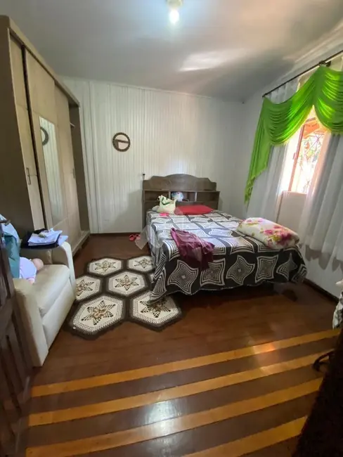 Casa com 3 quartos à venda, 130m2 em Vila Becker, Toledo - PR - imagem 7 Foto 7 de Casa com 3 quartos à venda, 130m2 em Vila Becker, Toledo - PR