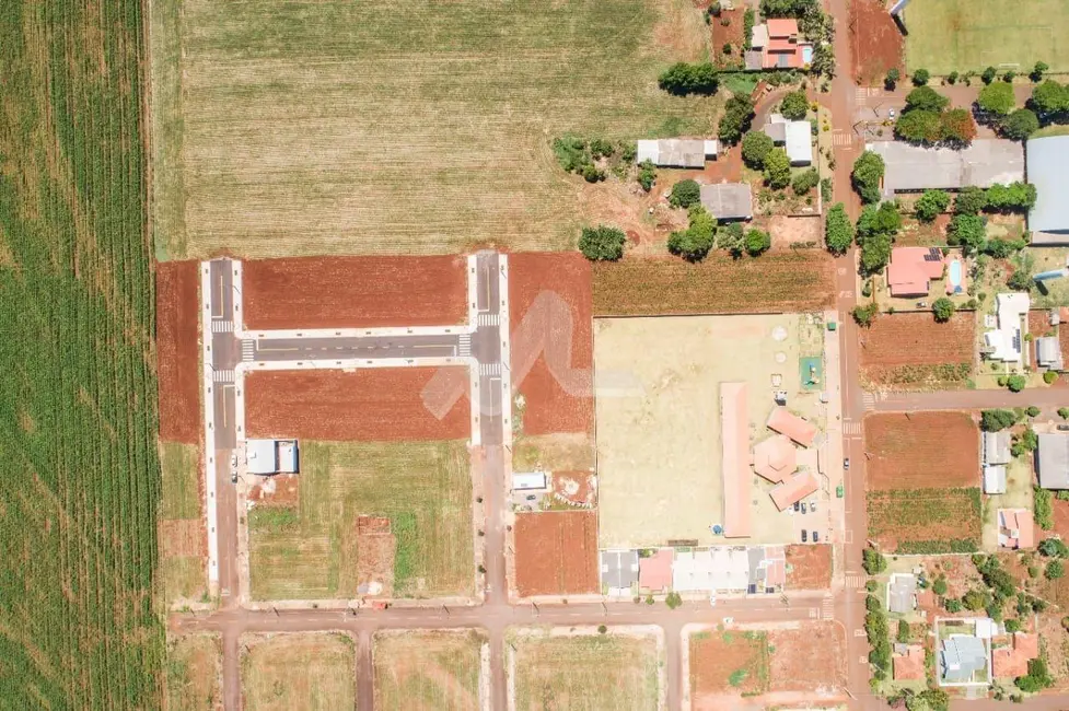 Foto 5 de Terreno / Lote à venda, 240m2 em Cascavel - PR