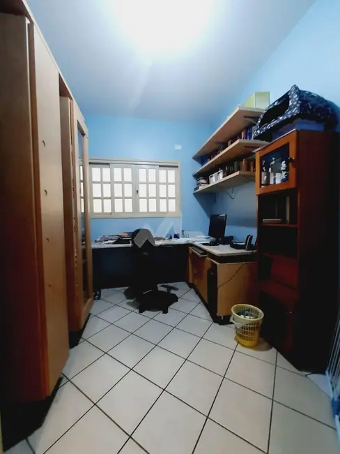 Sobrado com 2 quartos à venda, 322m2 em Jardim La Salle, Toledo - PR - imagem 9 Foto 9 de Sobrado com 2 quartos à venda, 322m2 em Jardim La Salle, Toledo - PR
