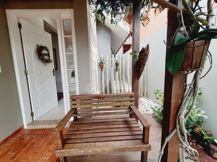 Sobrado com 2 quartos à venda, 322m2 em Jardim La Salle, Toledo - PR - imagem 3 Foto 3 de Sobrado com 2 quartos à venda, 322m2 em Jardim La Salle, Toledo - PR
