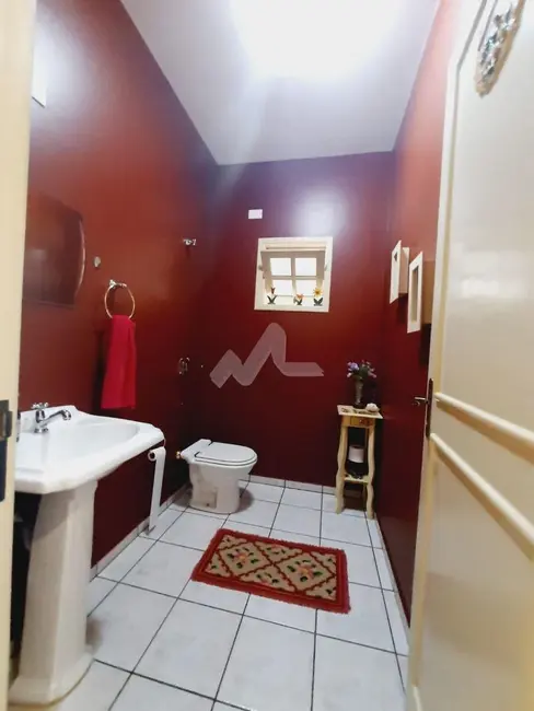 Sobrado com 2 quartos à venda, 322m2 em Jardim La Salle, Toledo - PR - imagem 8 Foto 8 de Sobrado com 2 quartos à venda, 322m2 em Jardim La Salle, Toledo - PR