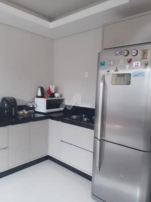 Sobrado com 2 quartos à venda, 190m2 em Jardim Pancera, Toledo - PR - imagem 7 Foto 7 de Sobrado com 2 quartos à venda, 190m2 em Jardim Pancera, Toledo - PR