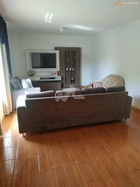 Casa com 3 quartos à venda, 397m2 em Jardim La Salle, Toledo - PR - imagem 4 Foto 4 de Casa com 3 quartos à venda, 397m2 em Jardim La Salle, Toledo - PR